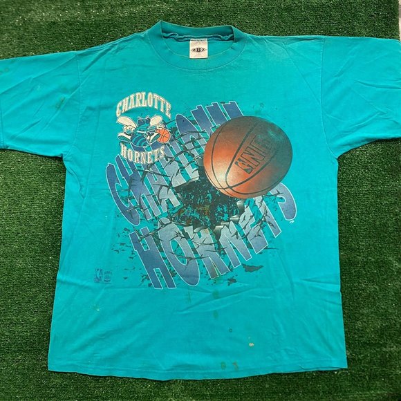 Charlotte Hornets Vintage 90s NBA T-Shirt